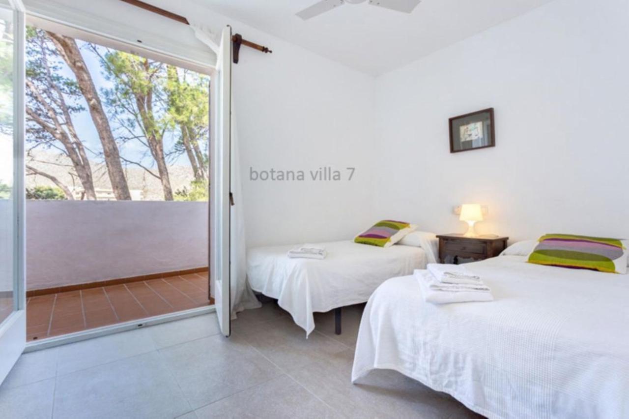 Can Botana 7 Cala de Sant Vicenc 外观 照片